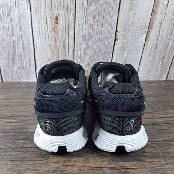 On Cloud 5 Slip On Bungee Lace Running Shoes Black White Women's Sz 9.5 (GUC) - Picture 4 of 9